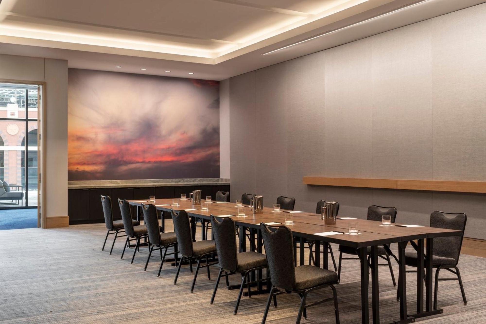 Loews Arlington Hotel エクステリア 写真